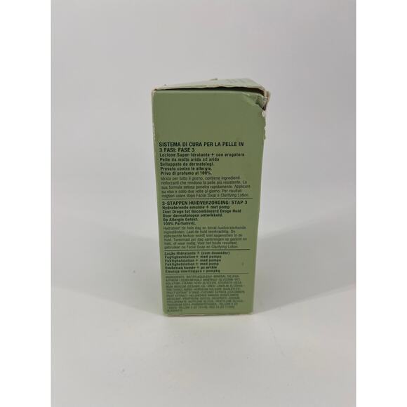 Clinique - Dramatically Different Moisturizing Lotion + Pump - Picture 3 of 4